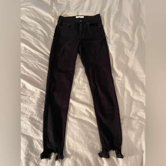 Black distressed top shop jeans! - Picture 1 of 7